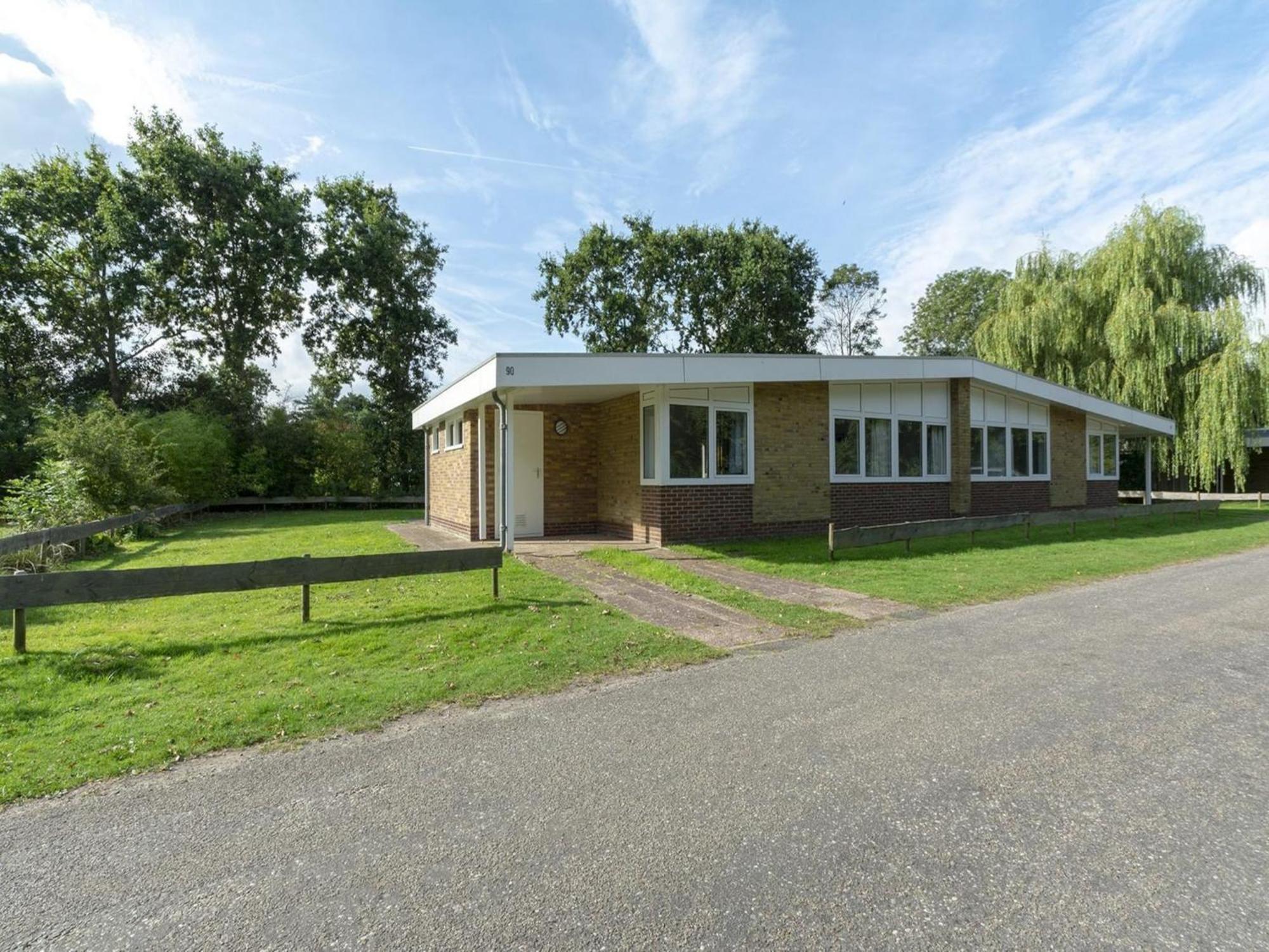 Holiday Home With Fabulous Garden Sint Maartensvlotbrug Kültér fotó