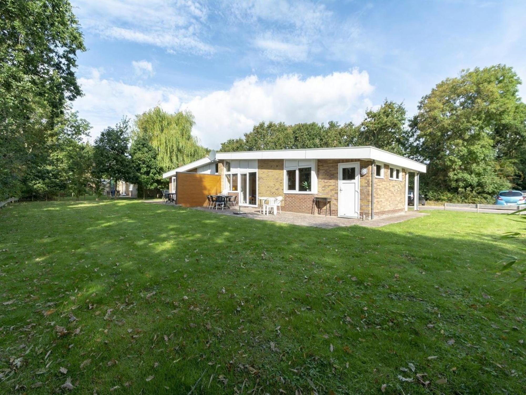 Holiday Home With Fabulous Garden Sint Maartensvlotbrug Kültér fotó